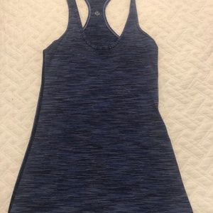 Lululemon Racerback Blue/Gray striped Tank Sz 4